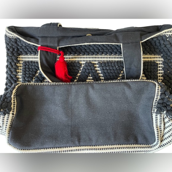 Bay Sky Large Weekender Tote - Picture 5 of 5